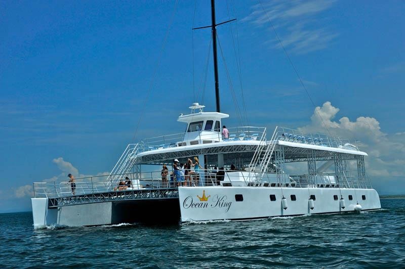 Catamarán Manuel Antonio - Image 5